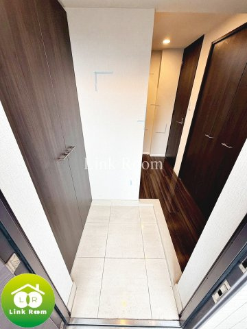 コンシェリア東京木場ステーションフロントの玄関