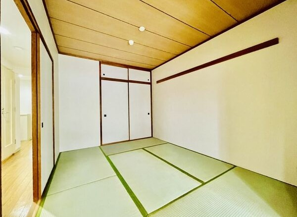 パークノヴァ上社北の和室