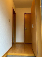 【玄関】 | アムール姪浜