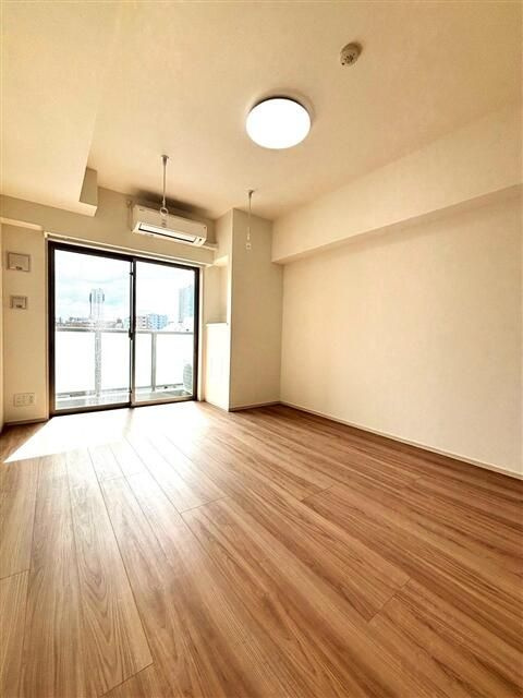 ＭＡＸＩＶ浅草ＭＩＲＡＩＳの居間・リビング