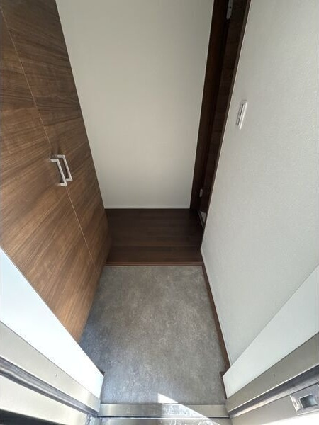 Keyビレッジ東鳴尾の玄関