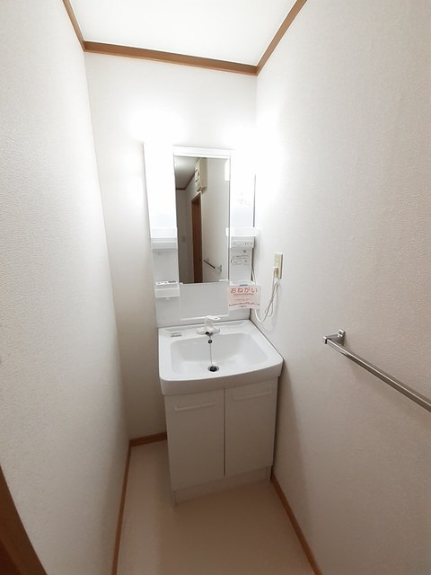 サンプラーズ東の独立洗面台|洗面所