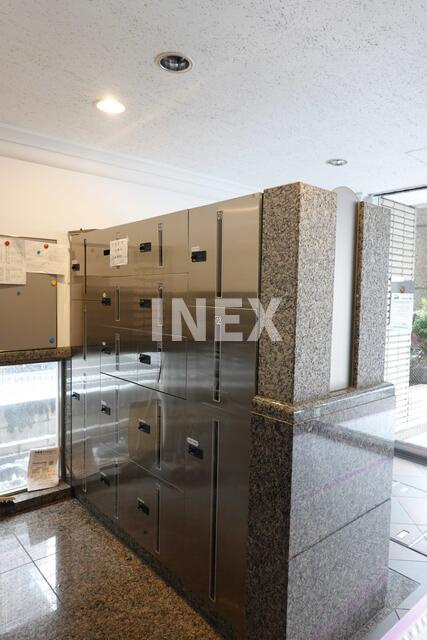 横浜市南区白金町１丁目の賃貸マンションのその他共用部分|宅配ボックス