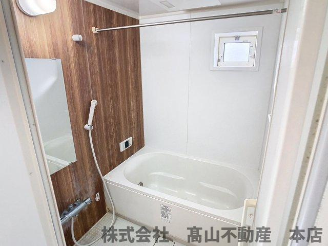 エクリュ光岡　Cの浴室