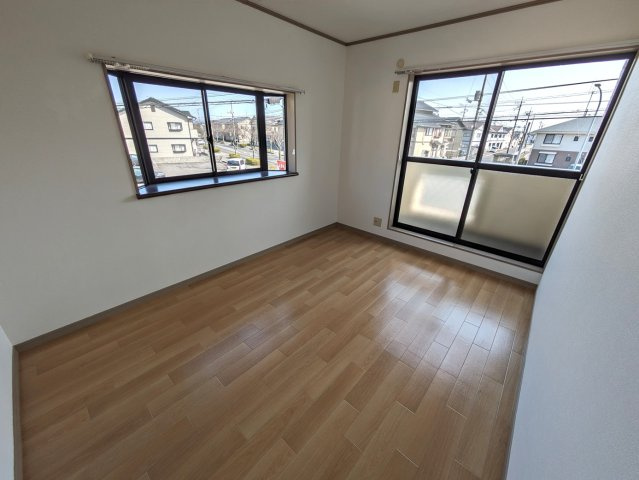 グレース松崎 Fの洋室