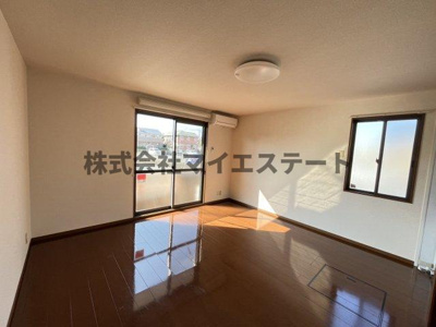 【寝室】 | リヴェール | 別部屋写真使用