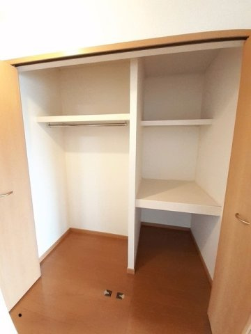 ガレリア２０　Ⅱの収納