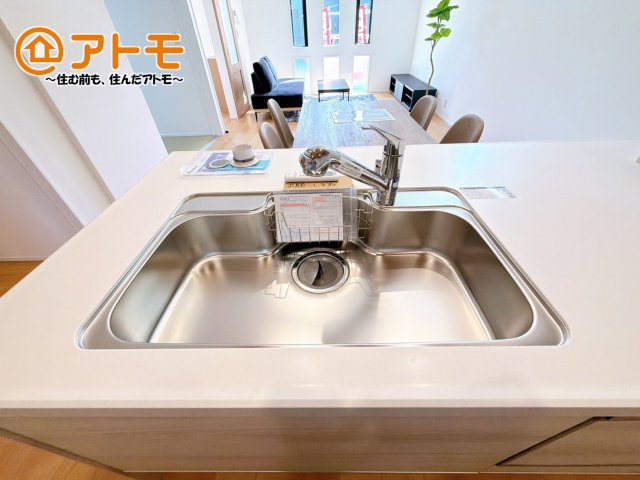 【設備】 | 沼津市岡宮　新築一戸建て　4号棟 | 広いシンクは使い勝手良好です♪
