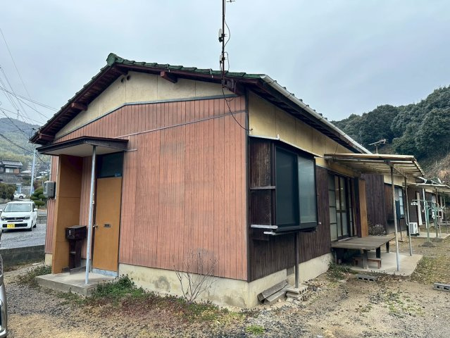 中央六丁目　一戸建借家