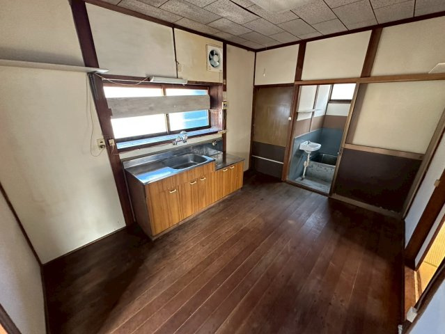 中央六丁目　一戸建借家の居間・リビング