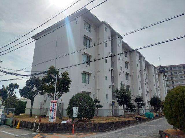 宝塚光明住宅3号棟