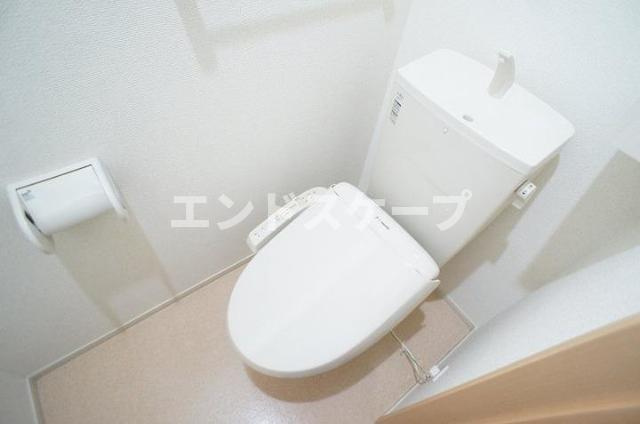 ナリッシュⅢのトイレ|高崎、前橋のお部屋探しはエンドスケープまで！お客様の理想お聞かせ下さい♪