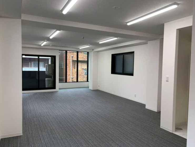 大阪市北区西天満３丁目の事務所の内装