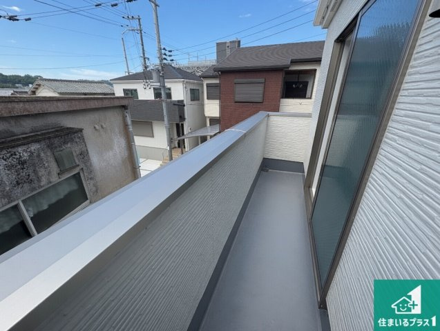 ♦河内長野市三日市町　第1期　新築一戸建てのバルコニー|日当たりのよいバルコニー！お部屋が開放的に！