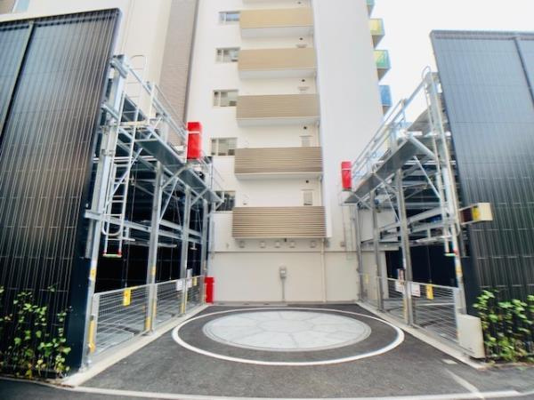 Ｂｒｉｌｌｉａ　ｉｓｔ　千駄ヶ谷の駐車場