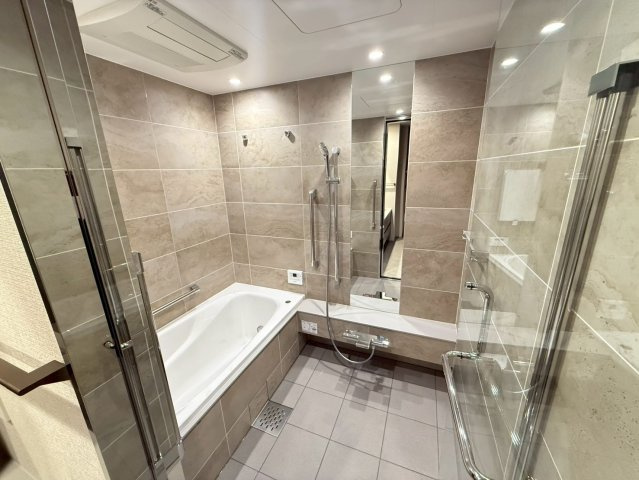 グランドメゾン渋谷大山町の浴室|ゆったり過ごせるお風呂です