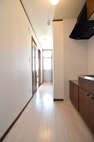 マンション楠木の玄関