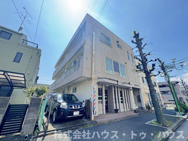 メゾン梅沢の外観