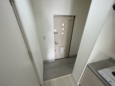 【玄関】 | アレグレス 栄町