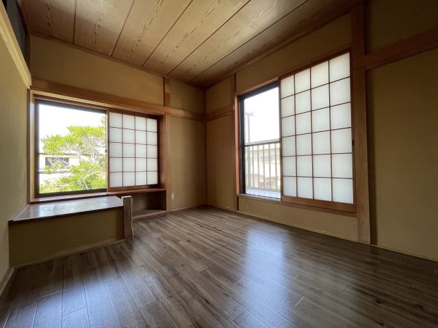 南飯塚462邸の洋室