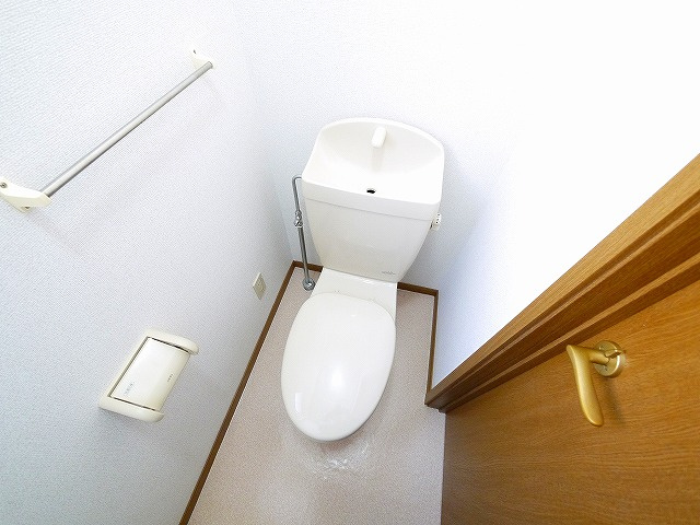 ヴェルドミールⅠのトイレ|清潔感のあるトイレです