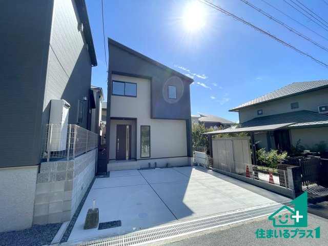 ★19(土)～23(祝)現地見学可能！★宇治市木幡御蔵山　全3邸の外観|安心の10年保証！外観を美しく保ち、雨水で汚れを落とします！気になることがありましたら、お気軽にお問い合わせください！