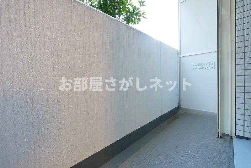 プレミアムキューブ文京江戸川橋♯mo【おとり物件なし】#学生・社会人にオススメ！のバルコニー