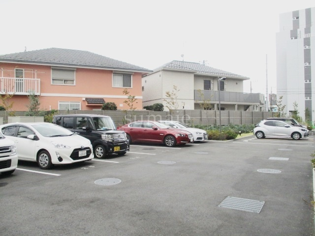 N-stage AkabaneShimoの駐車場|駐車場です☆空き要確認！