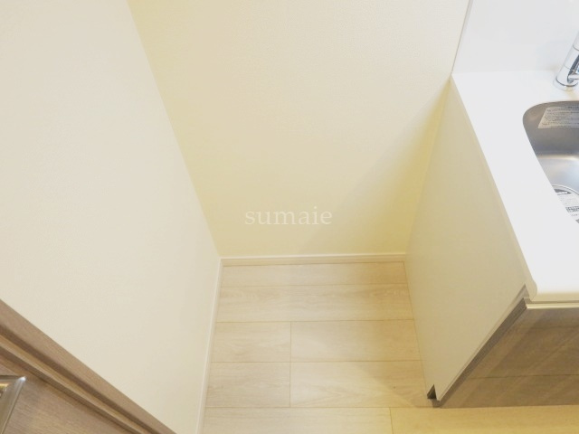 N-stage AkabaneShimoのキッチン|キッチン横に冷蔵庫を置けます☆