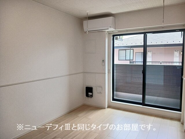 【居間・リビング】 | ヒカルサ西大宮 | ゆったりとした居間です