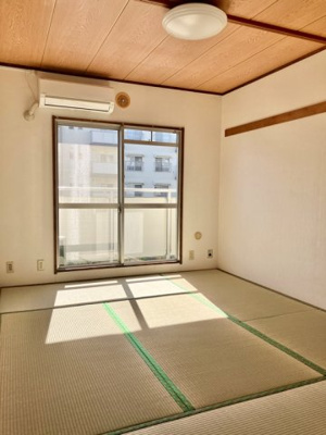 【寝室】 | 吹上団地７－４棟 | 落ち着いて過ごせるお部屋なので、寝室にいかがでしょうか