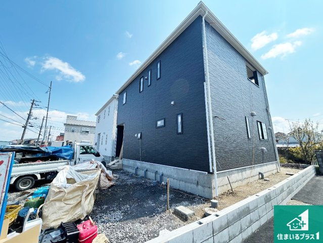 和歌山市北出島　第1期　新築一戸建ての外観|現在の進捗状況です！順調に作業進行中、完成が待ち遠しいです！詳細の間取り等、お気軽にお問い合わせください！