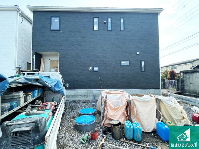 和歌山市北出島　第1期　新築一戸建ての外観|現在建築中！落ち着いた街並みで新生活を始めることが出来そう！周辺の物件も併せてご紹介させて頂きます！