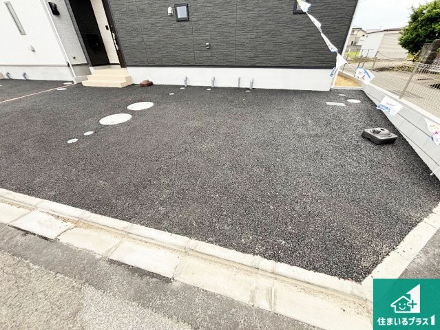 和歌山市北出島　第1期　新築一戸建ての駐車場|駐車スペース！散水栓があるので、こまめに愛車を洗えます！