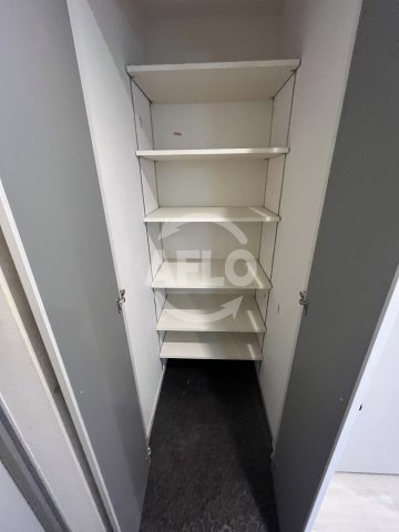 フォーチュン江坂Ⅱの収納|Fortuney江坂Ⅱ　シューズボックス