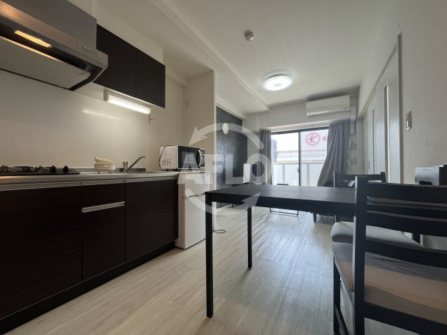 フォーチュン江坂Ⅱの居間・リビング|Fortuney江坂Ⅱ　リビング