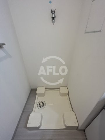 フォーチュン江坂Ⅱの洗面所|Fortuney江坂Ⅱ　洗濯パン