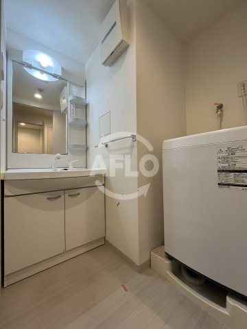 フォーチュン江坂Ⅱの独立洗面台|Fortuney江坂Ⅱ　洗面台