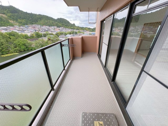 ◆７階三方角住戸につき陽当たり・通風・眺望良好◆全居室窓あり◆ヴェルドミール栗東のバルコニー|バルコニー