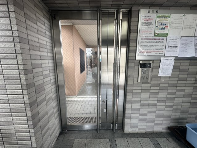 ◆７階三方角住戸につき陽当たり・通風・眺望良好◆全居室窓あり◆ヴェルドミール栗東の外観|エントランス