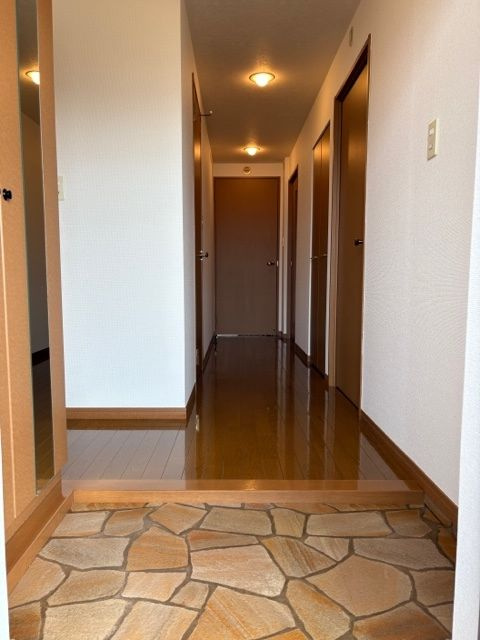 福岡市東区土井２丁目の賃貸マンションの玄関