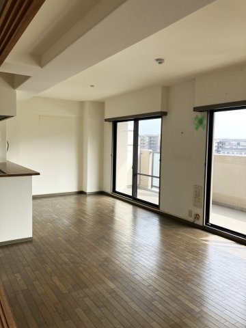 【居間・リビング】 | サンシティ桂坂ロイヤル参番館