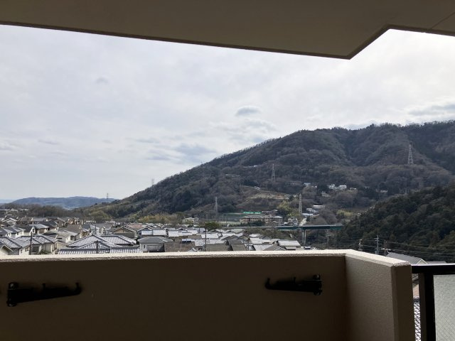 【展望】 | サンシティ桂坂ロイヤル参番館 | 南向き　眺望良好です。