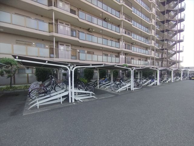 【駐輪場】の画像