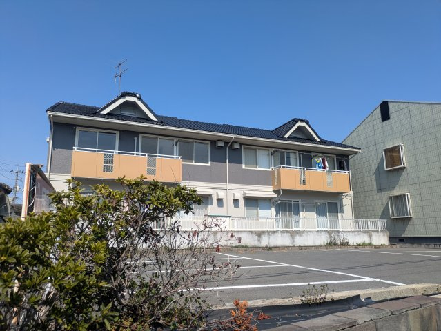 ゼフィール芳泉　C棟