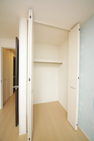 ヴィラ小山 Aの居間・リビング