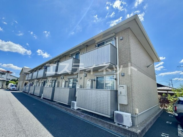ヴィラ小山 Aの外観