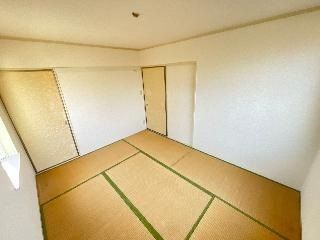 【和室】 | グリーンヒルズ羽生　Ｂ棟 | フローリングだけでなく、和室もあります