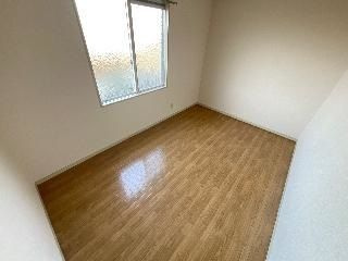 【洋室】 | グリーンヒルズ羽生　Ｂ棟 | ゆったりした洋室です