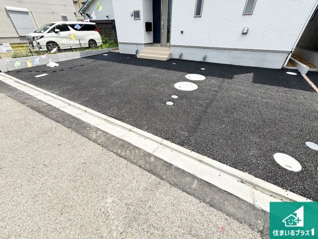 和歌山市北出島　第1期　新築一戸建ての駐車場|駐車スペース！散水栓があるので、こまめに愛車を洗えます！